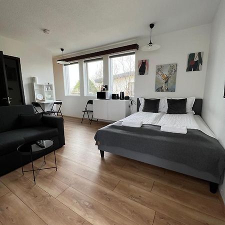 Studio Apartment In Hafnarfjörður Екстериор снимка