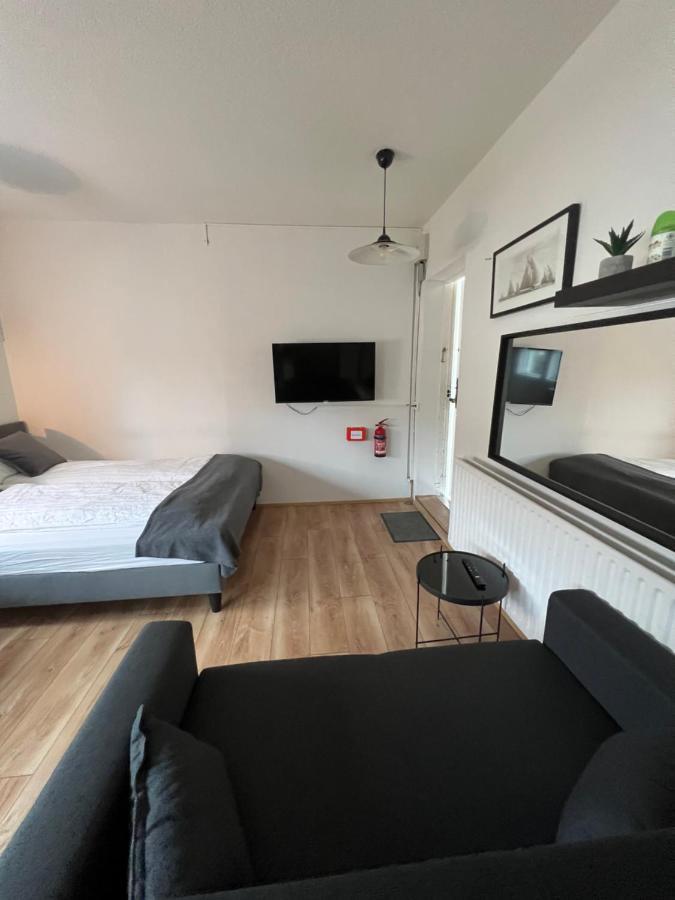 Studio Apartment In Hafnarfjörður Екстериор снимка
